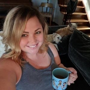 Meet your Posher, Jenna